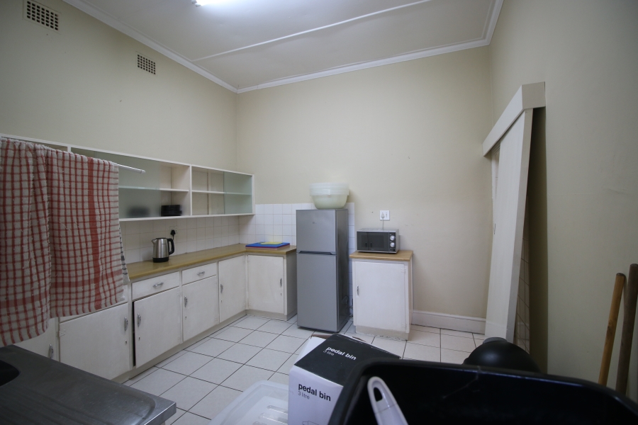 5 Bedroom Property for Sale in Berea Eastern Cape
